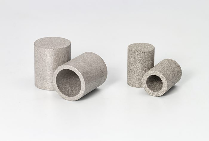 AmesPore® closed-end cylinder filters in stainless steel