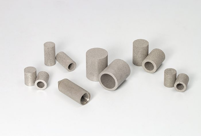 AmesPore® closed-end cylinder filters in stainless steel
